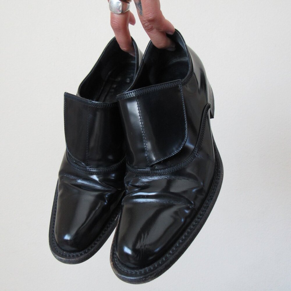 💋90S PRADA💋 Black Patent Leather Loafers Designer Oxfords Size-37, US 6.5/7